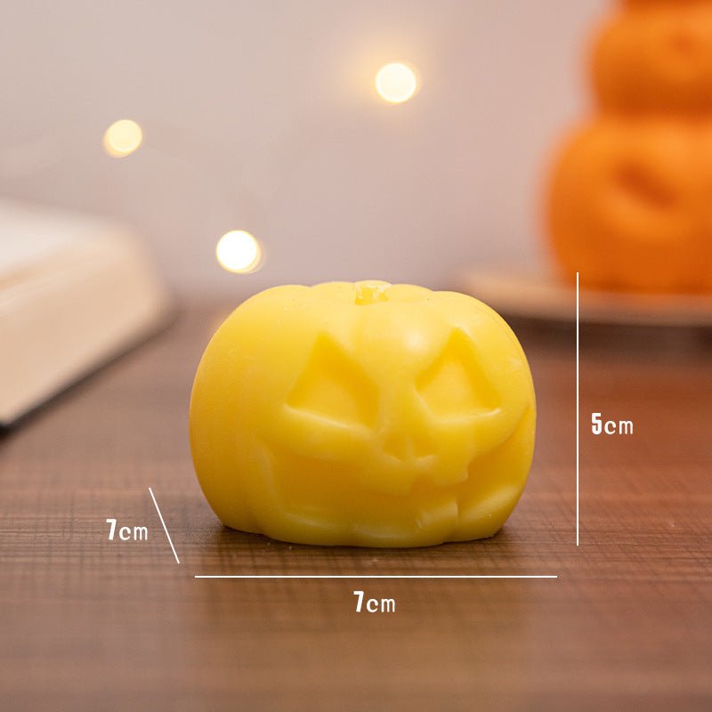 Halloween Pumpkin Aromatherapy Candle – Handmade Spooky Scented Decor