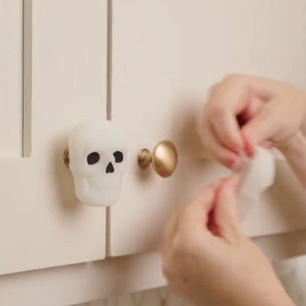 Skull & Gingerbread House Door Handle Decoration